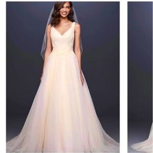 Ivory White Wedding Dress